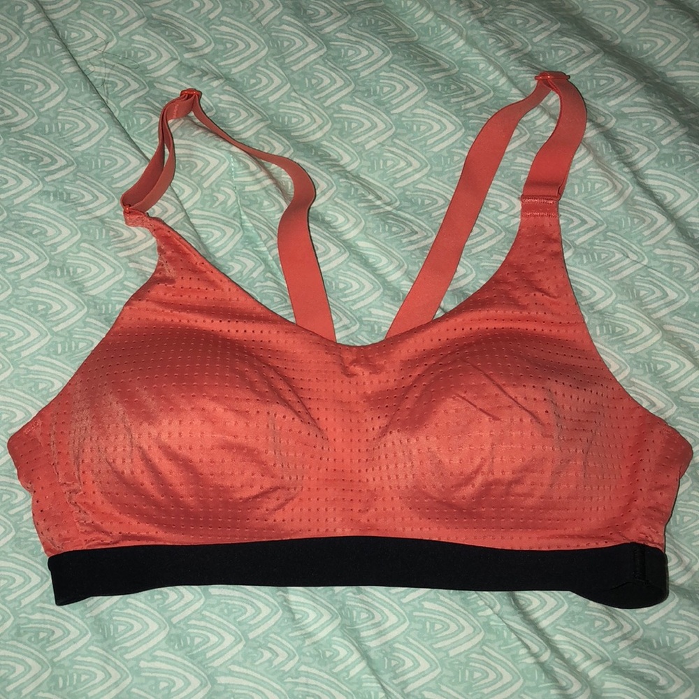 VS sports Bra